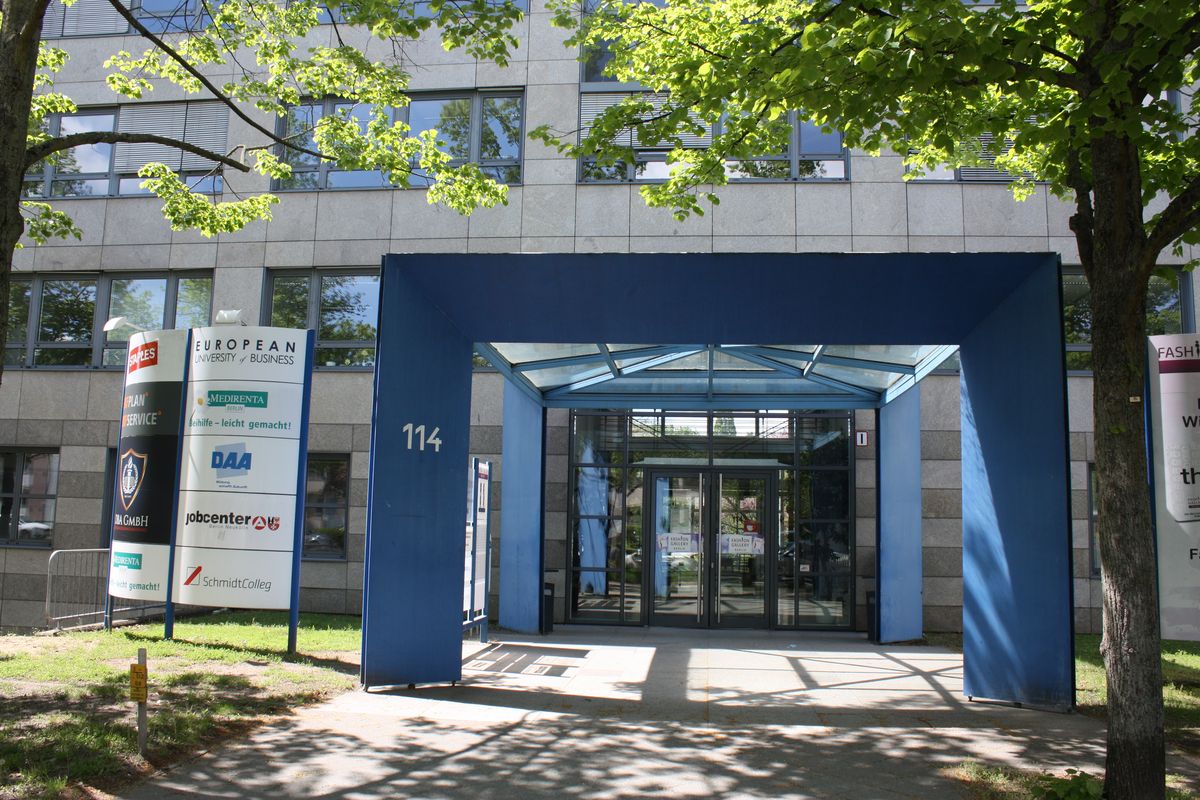 Haupteingang der DAA-Fachschule für Sozialpädagogik in Berlin-Neukölln